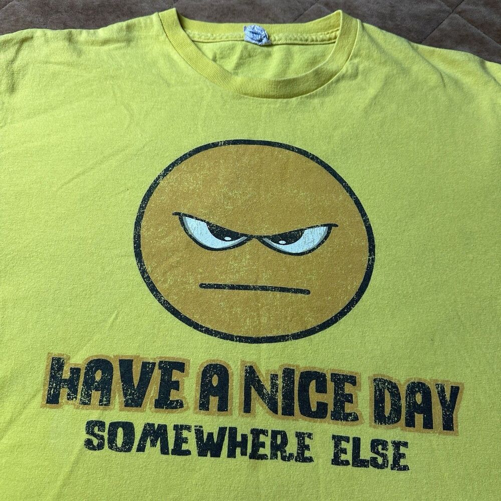 Vintage Y2K Smiley Mad Face Have A Nice Day Yellow T Shirt Mens Large Delta Tag